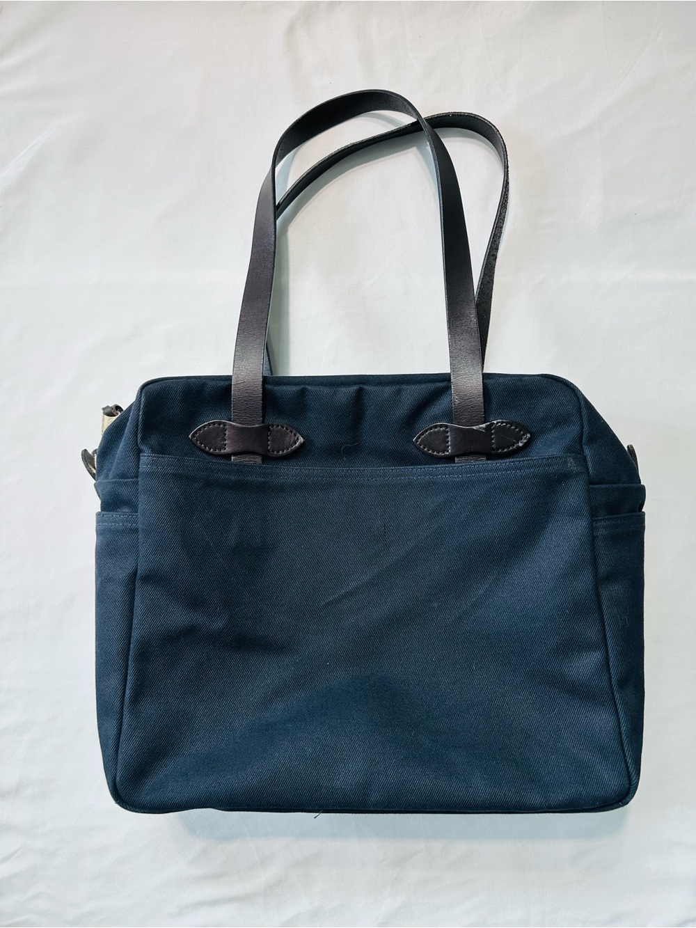 Filson Rugged Twill Zipper Tote Bag in Navy w/Brown Leather Trim
